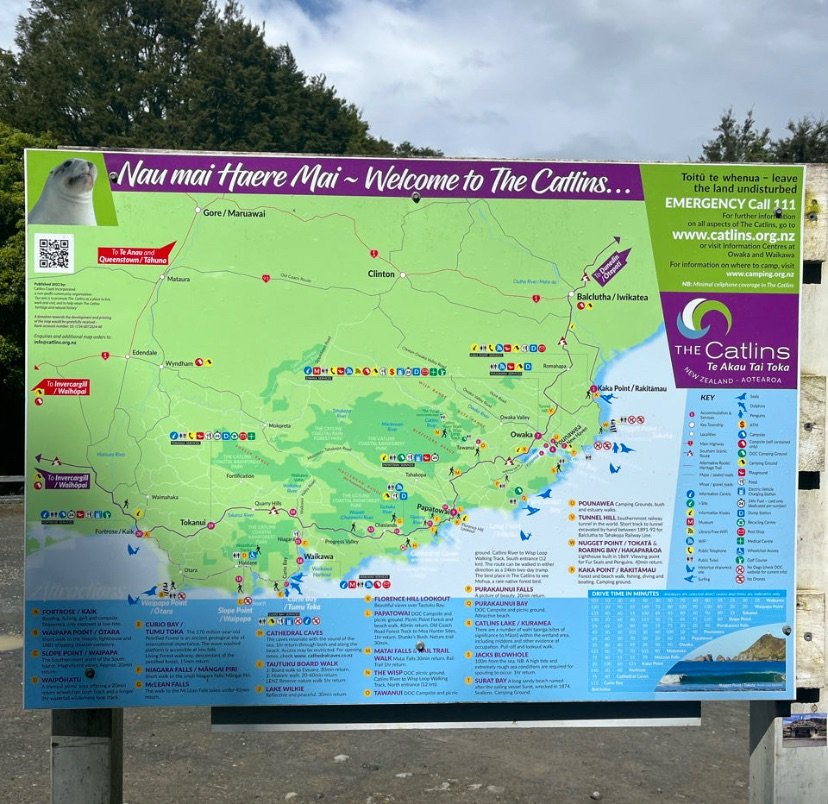 Le panneau d’information a l’entrée de la région des Catlins